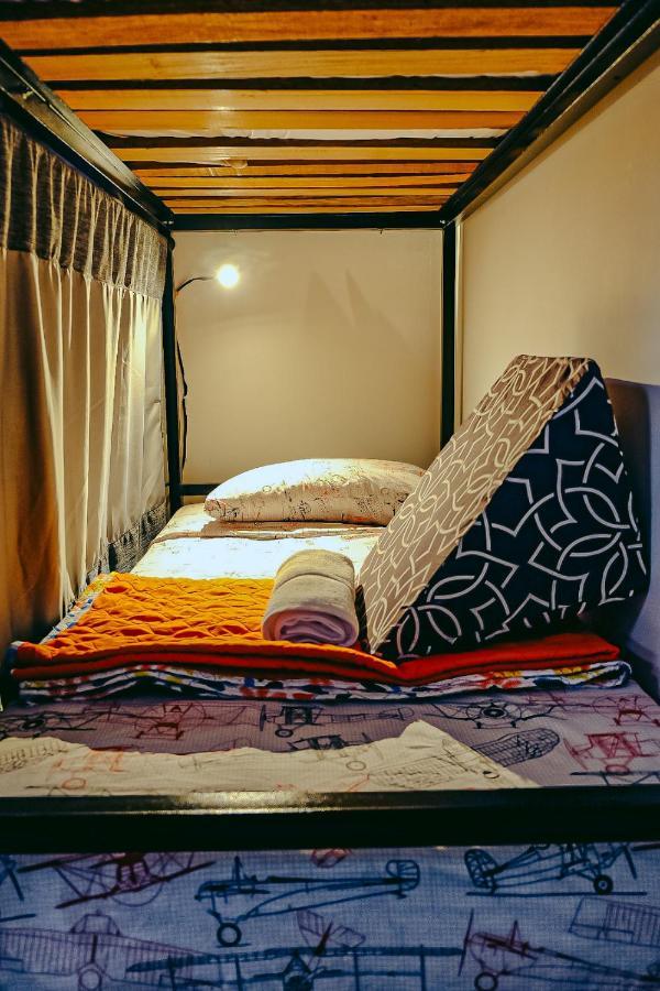 Hostel Metro Floresta Alojamiento Medellín Exteriér fotografie